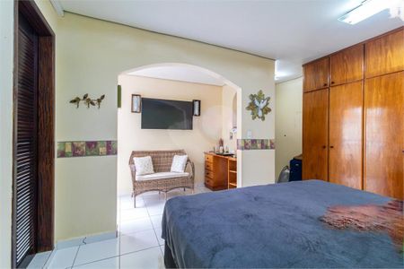 Casa à venda com 104m², 4 quartos e 2 vagas