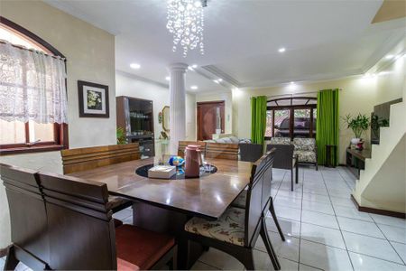 Casa à venda com 4 quartos, 104m² em Campo Grande, São Paulo