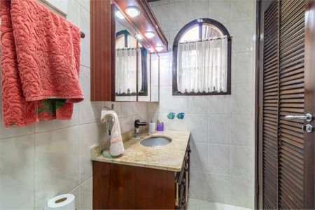 Casa à venda com 4 quartos, 104m² em Campo Grande, São Paulo