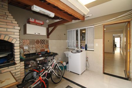 Casa para alugar com 110m², 3 quartos e 2 vagasÁrea de Serviço