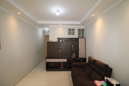 Sala de casa à venda com 3 quartos, 110m² em Parque Maria Domitila, São Paulo