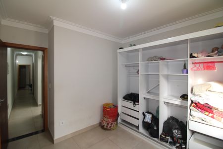 Casa para alugar com 110m², 3 quartos e 2 vagasQuarto 3