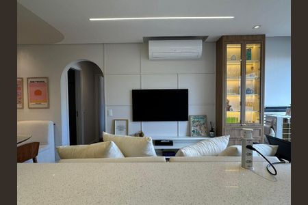 Apartamento à venda com 58m², 2 quartos e 1 vaga