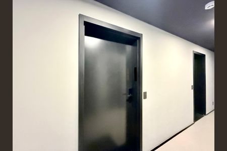 Apartamento para alugar com 25m², 1 quarto e sem vaga Apartamento para alugar com 25m², 1 quarto e sem vagaHall Apartamento