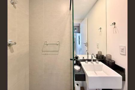 Apartamento para alugar com 25m², 1 quarto e sem vaga Apartamento para alugar com 25m², 1 quarto e sem vagaBanheiro