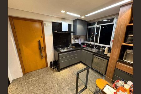Apartamento à venda com 94m², 3 quartos e 3 vagas