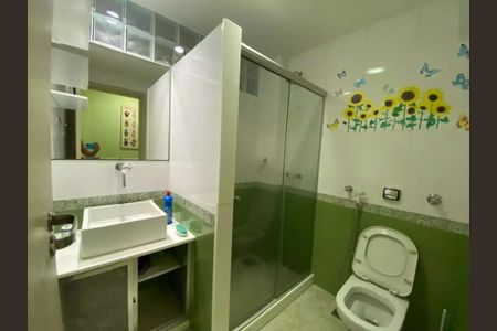 Apartamento à venda com 208m², 4 quartos e 1 vaga