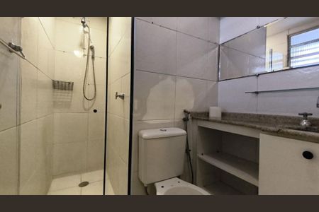 Apartamento à venda com 74m², 2 quartos e 1 vaga