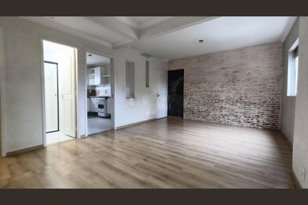 Apartamento à venda com 74m², 2 quartos e 1 vaga