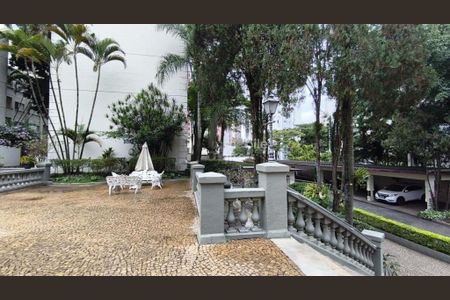 Apartamento à venda com 74m², 2 quartos e 1 vaga