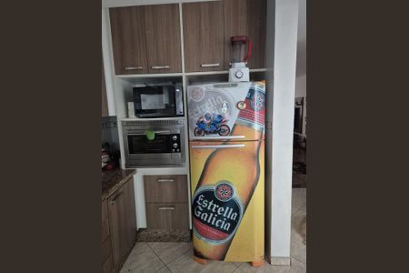 Casa de condomínio à venda com 180m², 3 quartos e 2 vagas