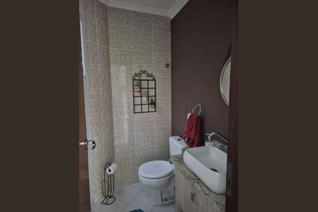 Casa de condomínio à venda com 180m², 3 quartos e 2 vagas