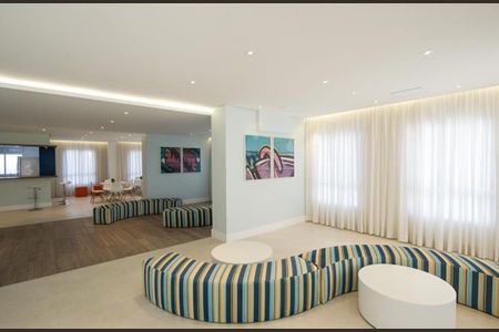Apartamento à venda com 42m², 2 quartos e 1 vaga