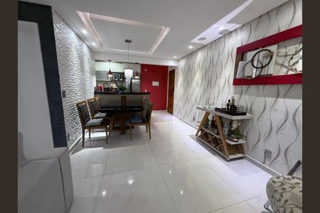Apartamento à venda com 66m², 2 quartos e 1 vaga