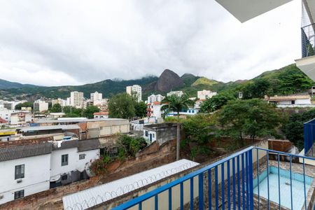 Apartamento à venda com 70m², 2 quartos e 1 vaga