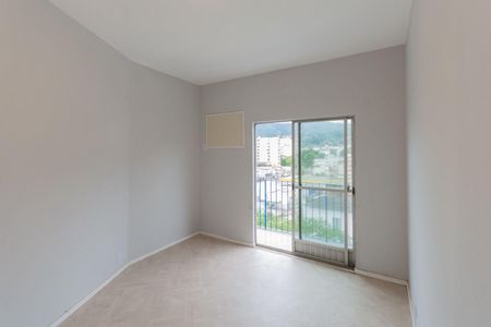 Apartamento à venda com 70m², 2 quartos e 1 vaga