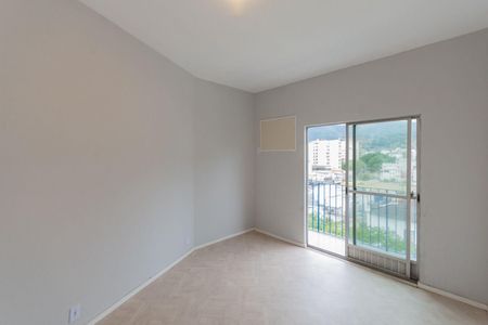 Apartamento à venda com 70m², 2 quartos e 1 vaga