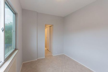Apartamento à venda com 70m², 2 quartos e 1 vaga