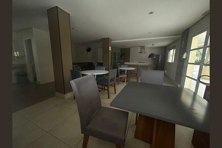 Apartamento à venda com 2 quartos, 60m² em Vila Ema, São Paulo