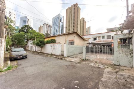 Casa de condomínio à venda com 200m², 4 quartos e 4 vagas