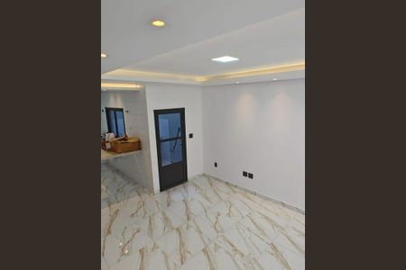 Casa à venda com 3 quartos, 150m² em Vila Camilópolis, Santo André