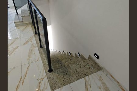 Casa à venda com 150m², 3 quartos e 2 vagas