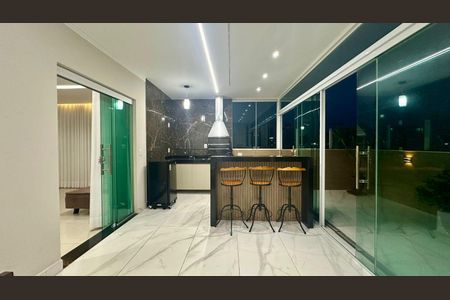 Apartamento à venda com 160m², 3 quartos e 3 vagas Apartamento à venda com 160m², 3 quartos e 3 vagasTerraço