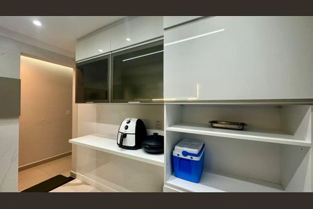 Apartamento à venda com 160m², 3 quartos e 3 vagas Apartamento à venda com 160m², 3 quartos e 3 vagasCozinha