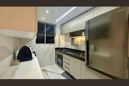 Apartamento à venda com 160m², 3 quartos e 3 vagas Apartamento à venda com 160m², 3 quartos e 3 vagasCozinha