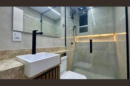Apartamento à venda com 160m², 3 quartos e 3 vagas Apartamento à venda com 160m², 3 quartos e 3 vagasBanheiro