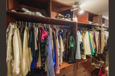 Apartamento à venda com 159m², 3 quartos e sem vaga
