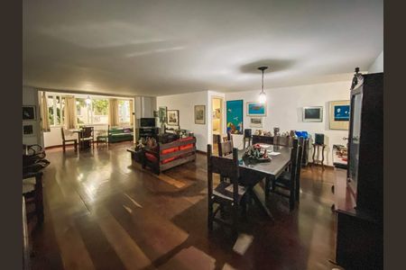 Apartamento à venda com 3 quartos, 159m² em Copacabana, Rio de Janeiro