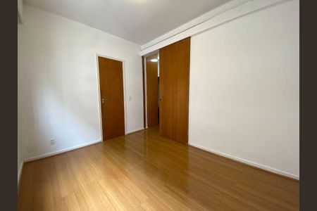 Apartamento à venda com 115m², 3 quartos e 2 vagas