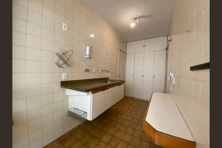 Apartamento à venda com 115m², 3 quartos e 2 vagas