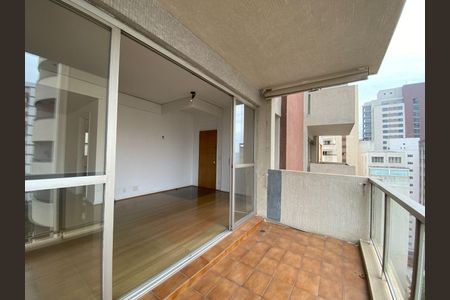Apartamento à venda com 115m², 3 quartos e 2 vagas