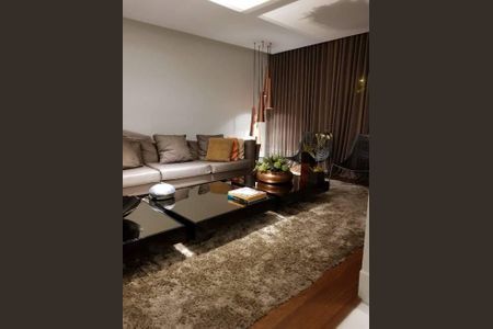 Casa à venda com 4 quartos, 354m² em Santa Lúcia, Belo Horizonte