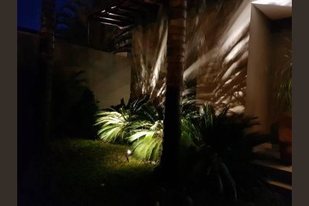 Casa à venda com 354m², 4 quartos e 4 vagas
