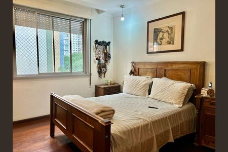 Apartamento à venda com 210m², 3 quartos e 1 vaga