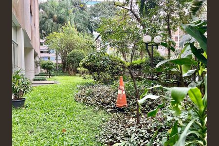 Apartamento à venda com 210m², 3 quartos e 1 vaga