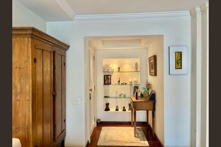 Apartamento à venda com 210m², 3 quartos e 1 vaga