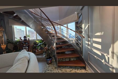 Apartamento à venda com 307m², 3 quartos e 5 vagas