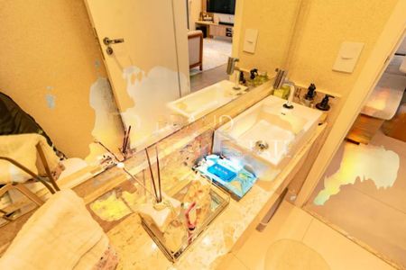 Apartamento à venda com 81m², 2 quartos e 1 vaga