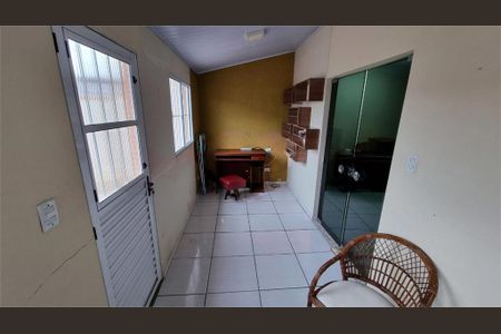 Casa à venda com 300m², 3 quartos e 2 vagas