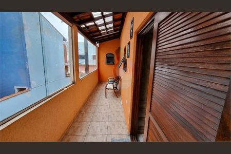 Casa à venda com 300m², 3 quartos e 2 vagas