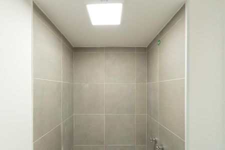 Apartamento para alugar com 49m², 1 quarto e 1 vaga Apartamento para alugar com 49m², 1 quarto e 1 vagaBanheiro