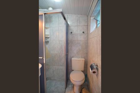 Banheiro  de casa para alugar com 1 quarto, 45m² em Sarandi, Porto Alegre