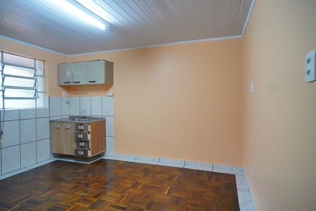 Casa para alugar com 45m², 1 quarto e 1 vaga Casa para alugar com 45m², 1 quarto e 1 vagaSala_Cozinha