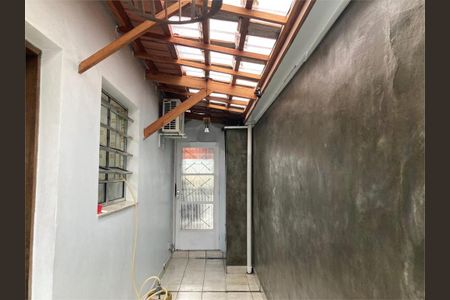 Casa à venda com 73m², 2 quartos e 2 vagas