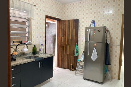 Casa à venda com 73m², 2 quartos e 2 vagas