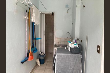 Casa à venda com 73m², 2 quartos e 2 vagas